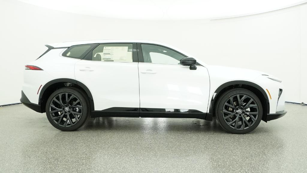 2025 Toyota Crown Signia Limited - Photo 59