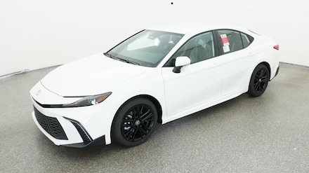 2026 Toyota Camry SE Sedan