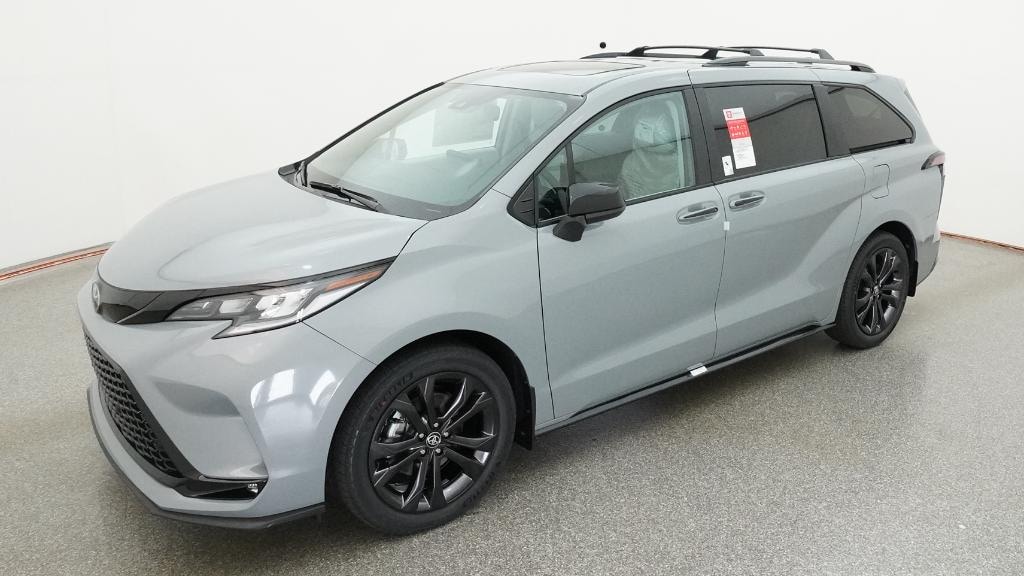 New 2026 Toyota Sienna XSE Van Passenger Van