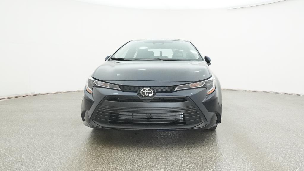 2026 Toyota Corolla LE photo 2