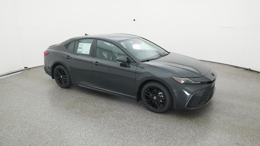 2026 Toyota Camry SE photo 3