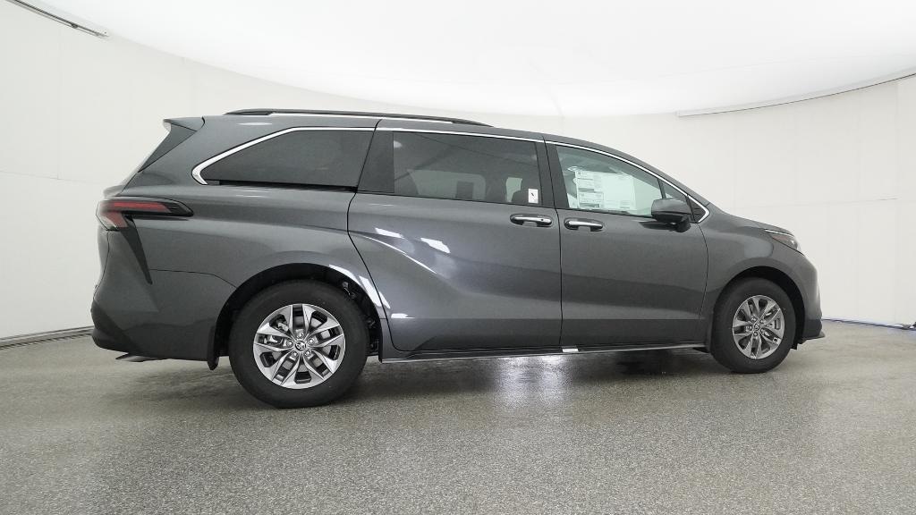 New 2025 Toyota Sienna XLE Van Passenger Van