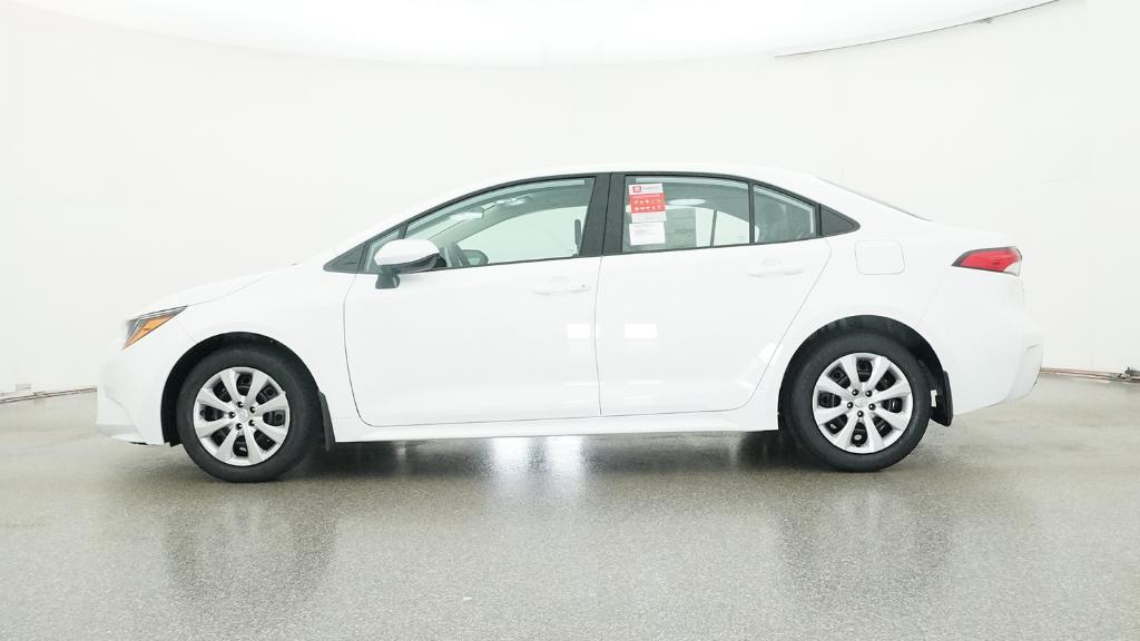 2026 Toyota Corolla LE photo 4