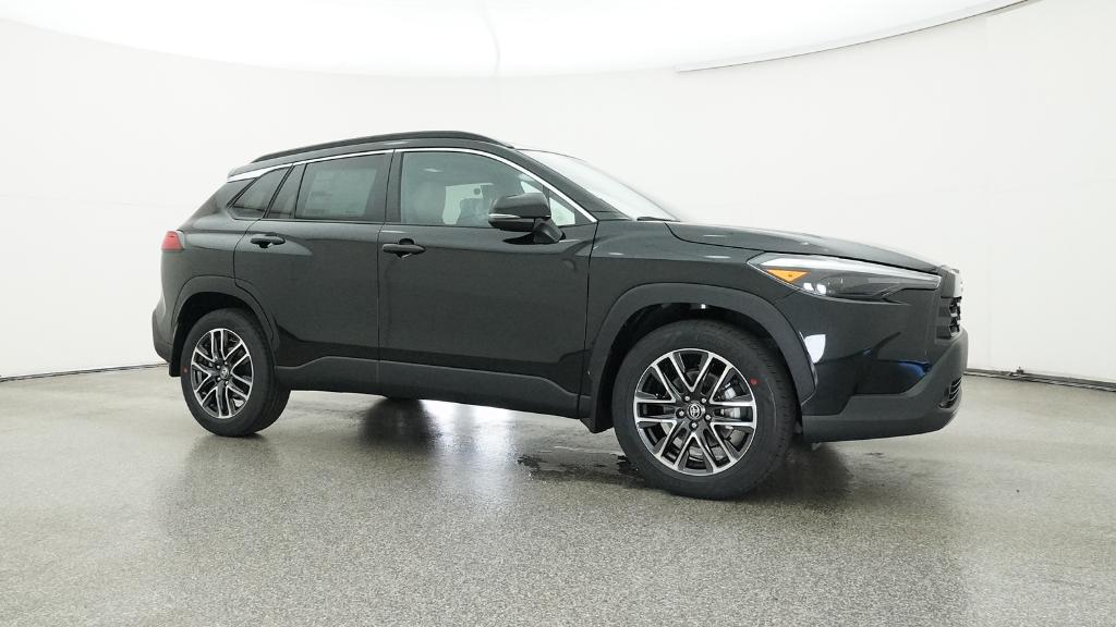 2026 Toyota Corolla Cross XLE photo 4