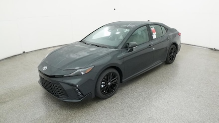 2026 Toyota Camry SE Sedan