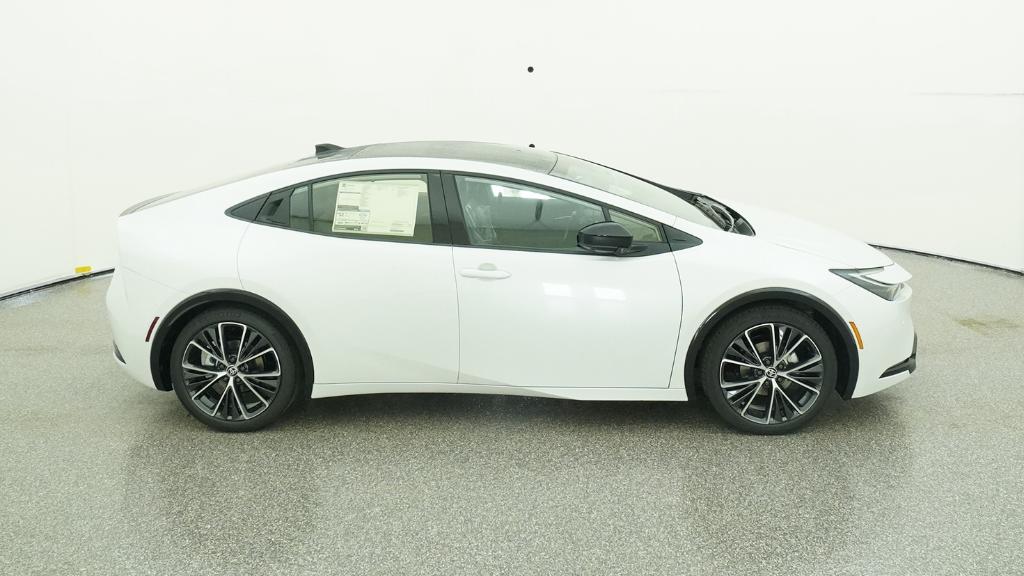 2026 Toyota Prius Limited photo 3