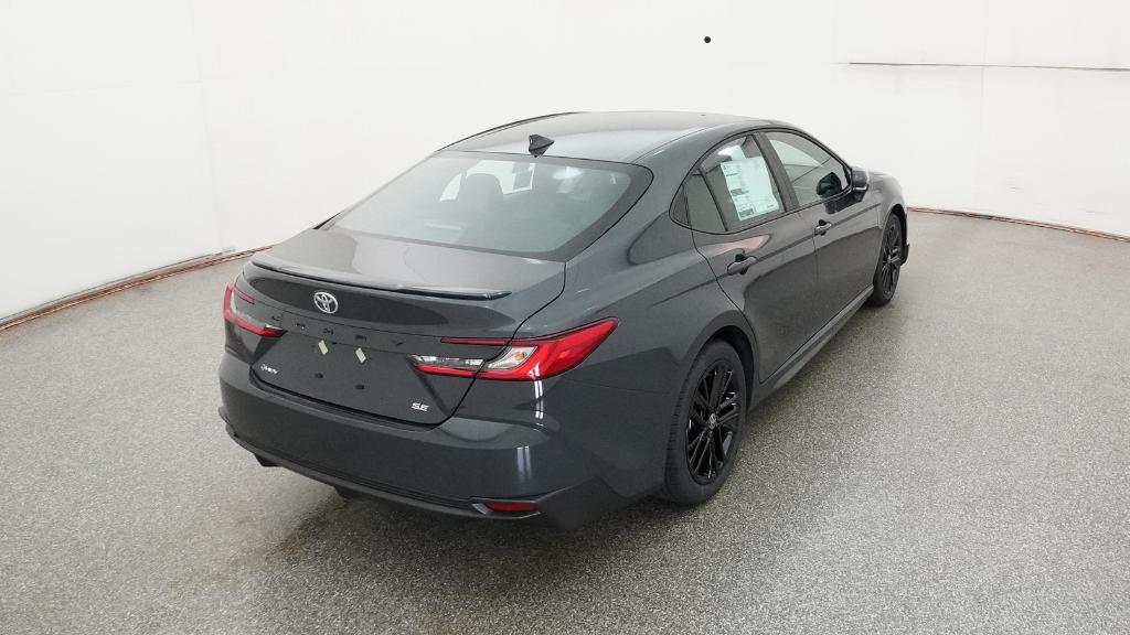 2026 Toyota Camry SE photo 3
