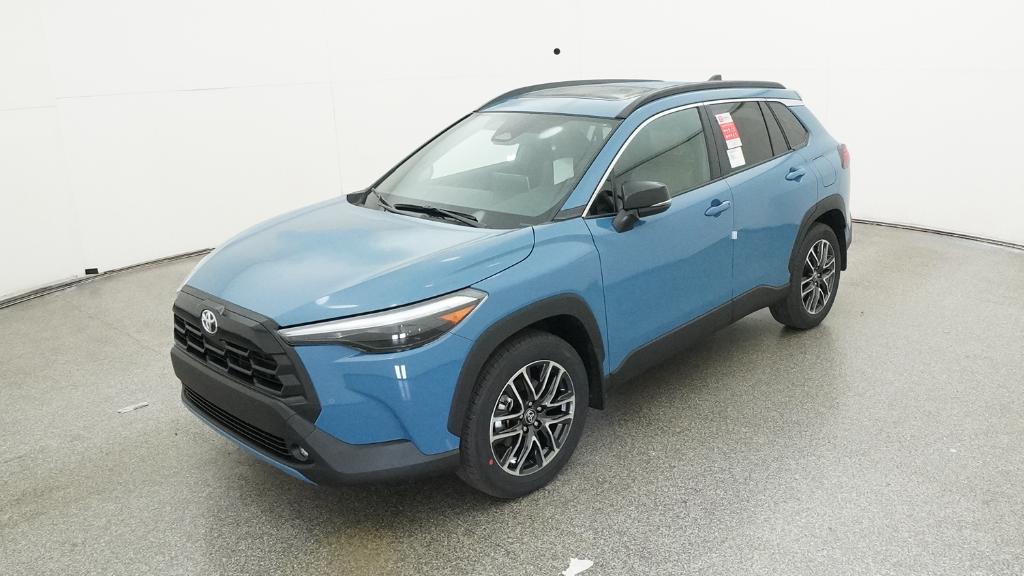 2026 Toyota Corolla Cross XLE's photo