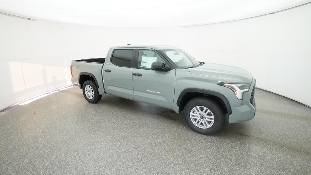 2025 Toyota Tundra SR5 - Photo 11