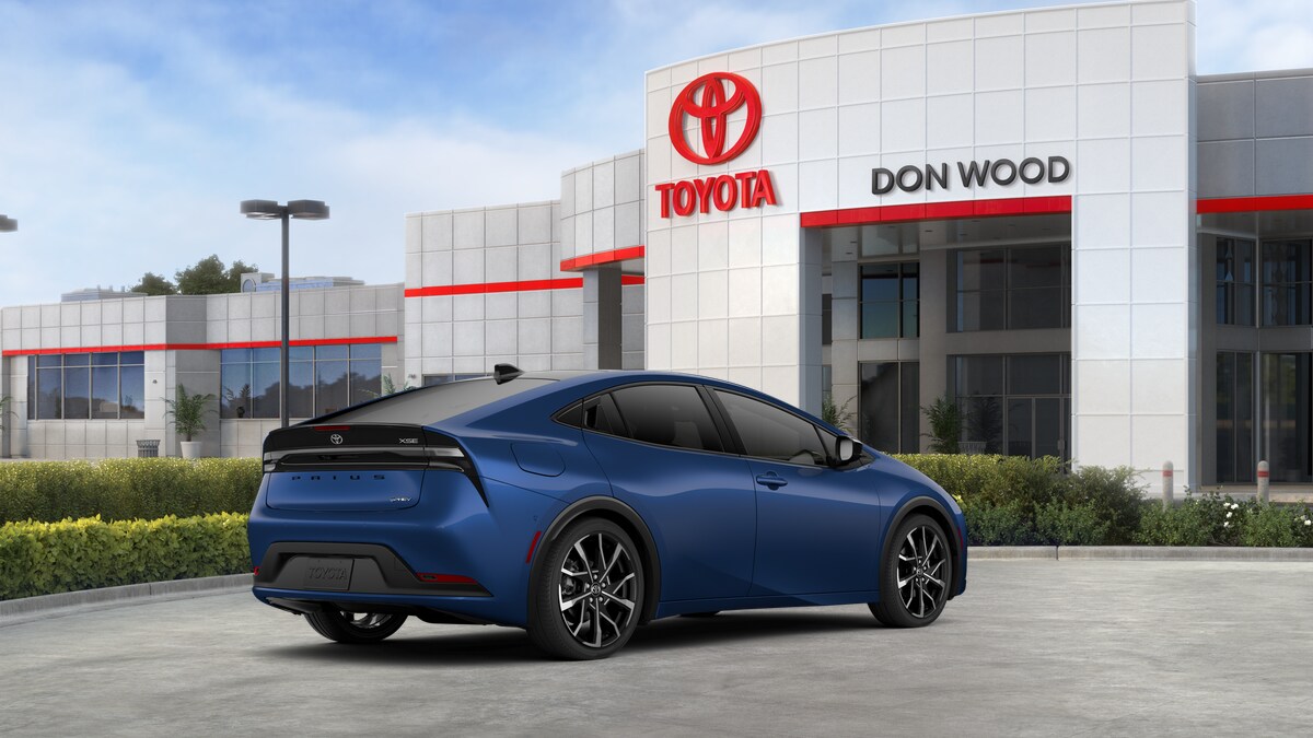 2026 Toyota Prius Plug-in Hybrid XSE Premium photo 8