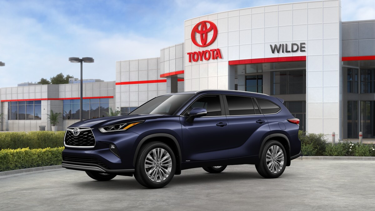2025 Toyota Highlander Hybrid Platinum photo 3
