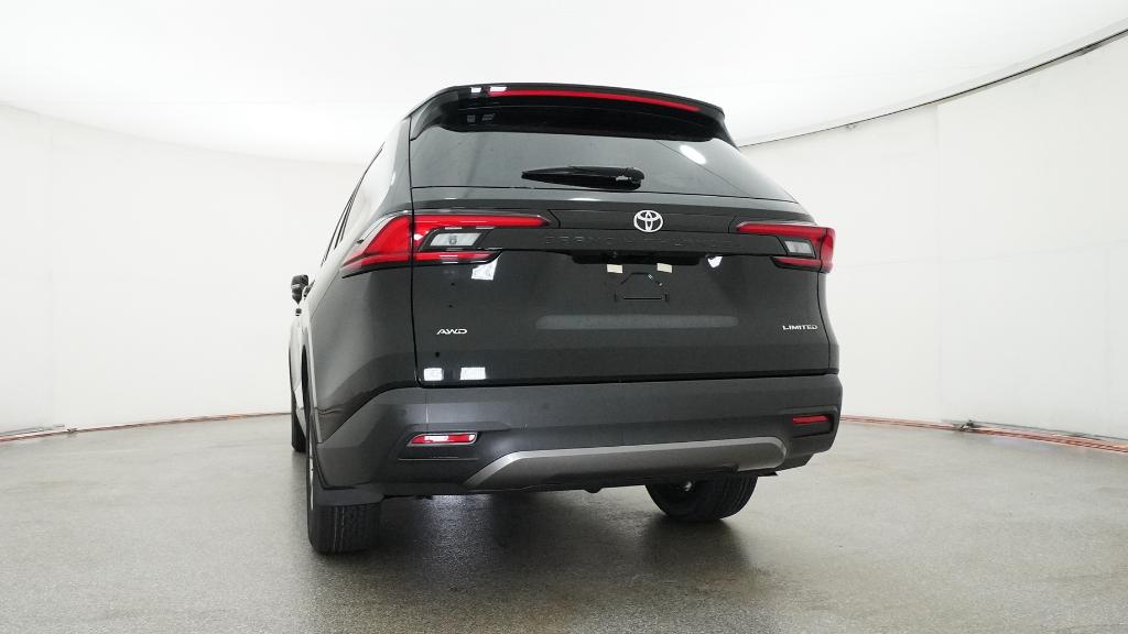 2026 Toyota Grand Highlander Limited photo 2