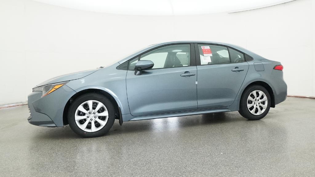 2026 Toyota Corolla LE photo 3