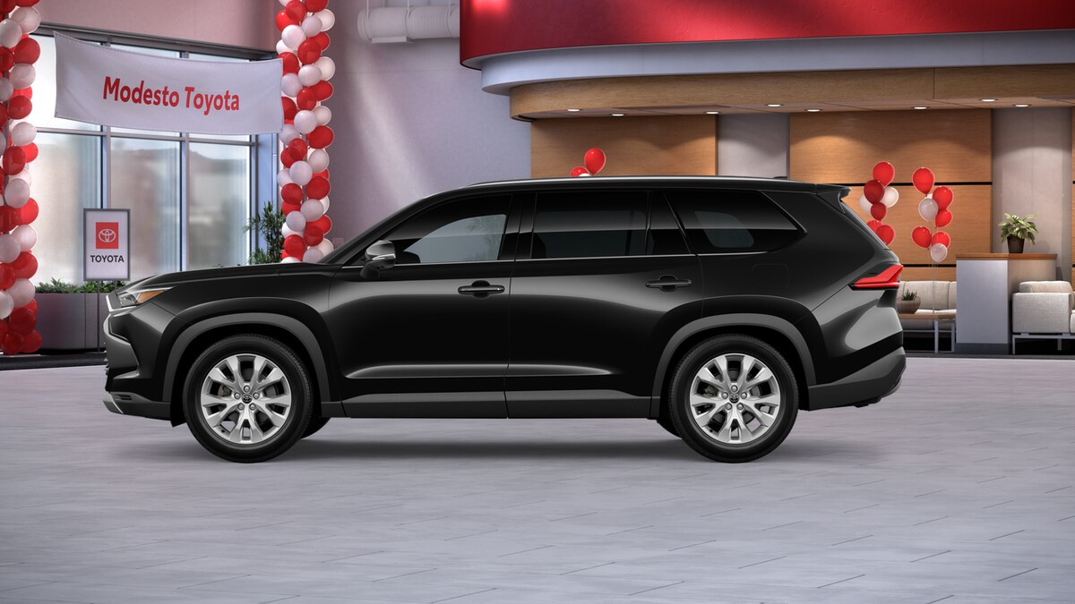 2026 Toyota Grand Highlander Limited AWD photo 4