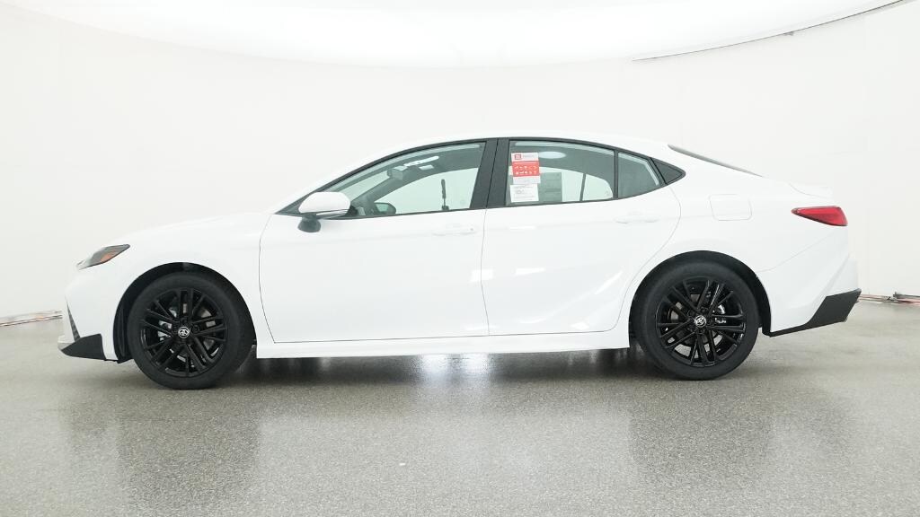 Used 2026 Toyota Camry SE Sedan