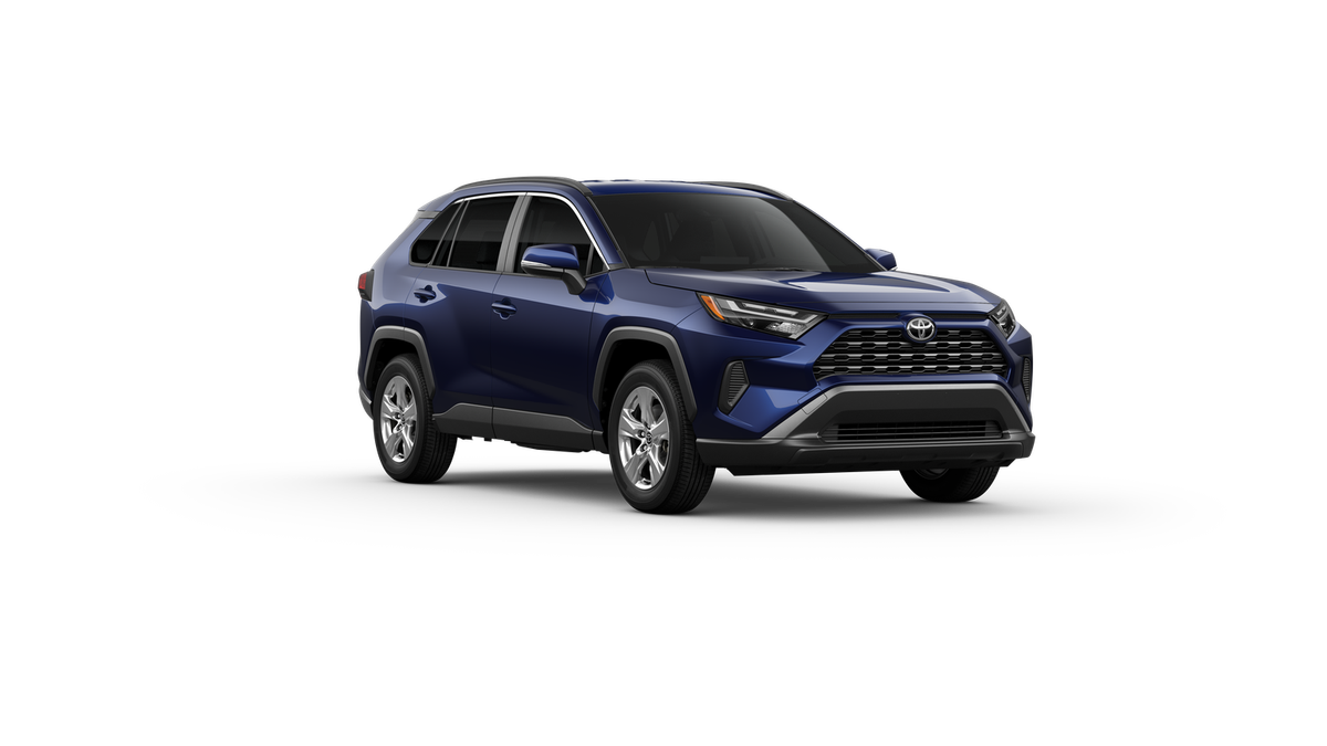 2025 Toyota RAV4 XLE photo 17