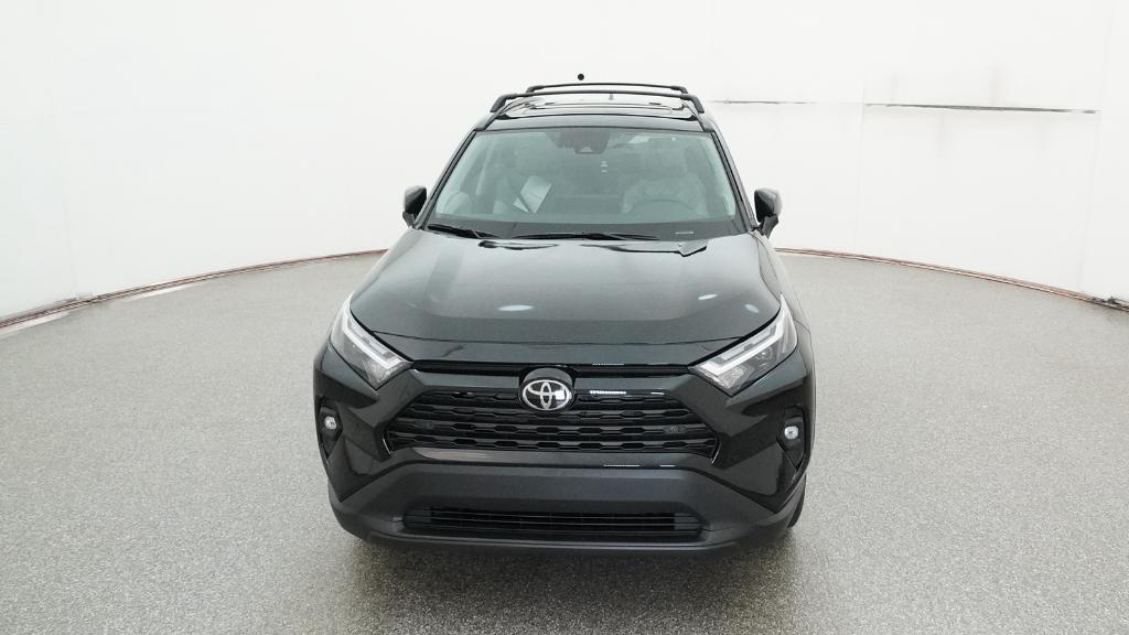 2025 Toyota RAV4 XLE Premium photo 3
