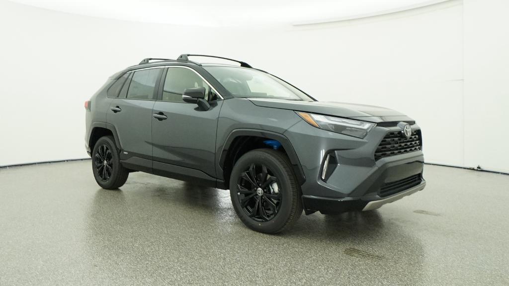 2025 Toyota RAV4 Hybrid XSE photo 4