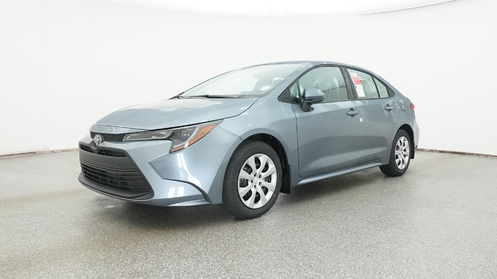 2026 Toyota Corolla LE photo 4