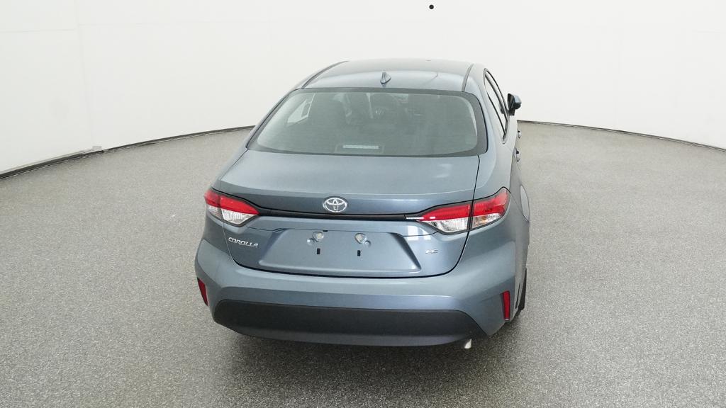 2026 Toyota Corolla LE photo 3