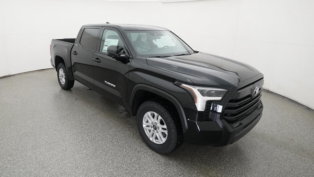 2025 Toyota Tundra SR5 - Photo 39