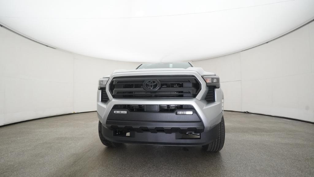 2025 Toyota Tacoma SR5 - Photo 34