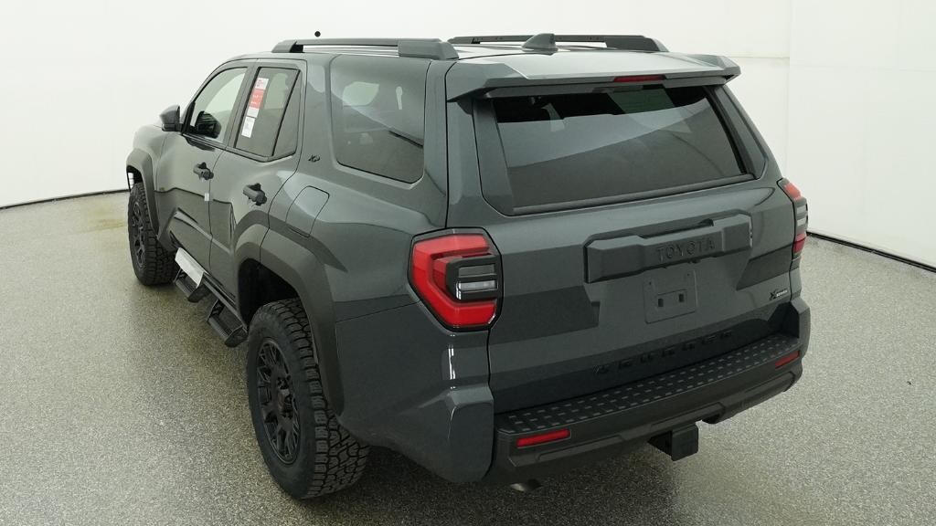 New 2026 Toyota 4Runner SR5 SUV