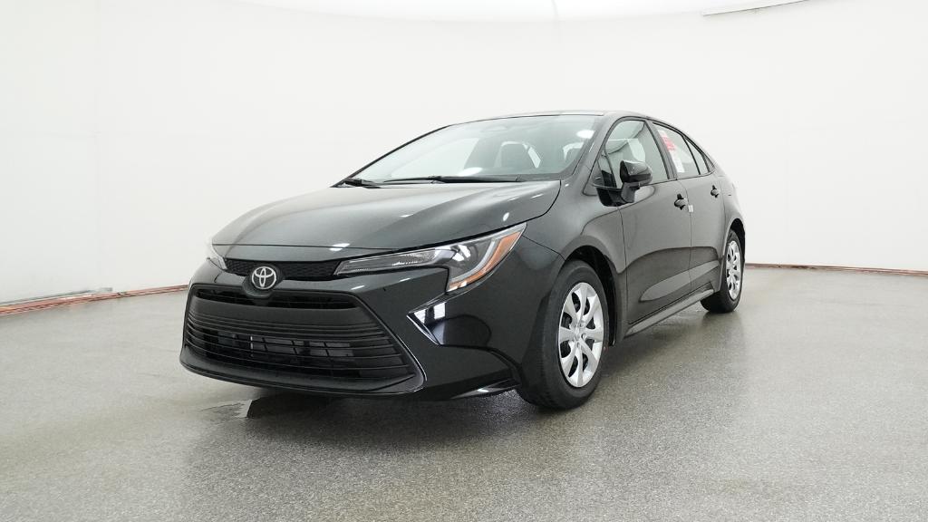 2026 Toyota Corolla LE photo 3