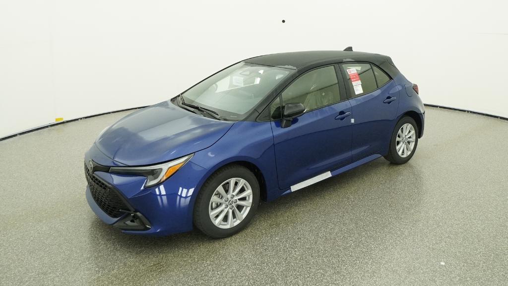 2026 Toyota Corolla Hatchback SE's photo