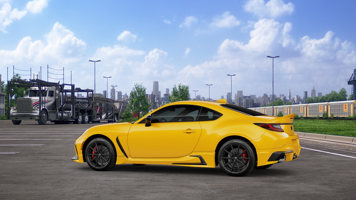 2026 Toyota GR86 Yuzu Edition - Photo 12
