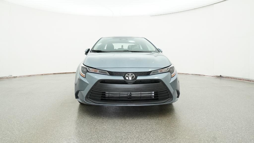 2026 Toyota Corolla LE photo 4
