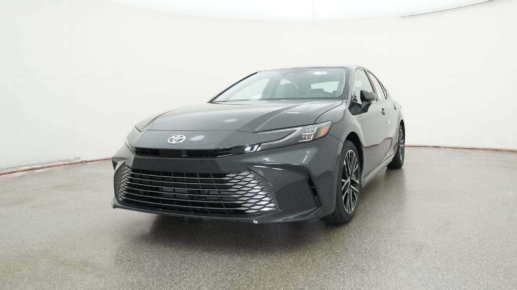 2026 Toyota Camry XLE - Photo 6
