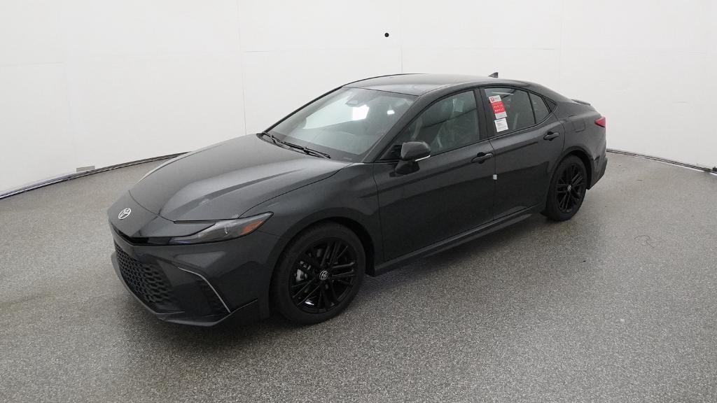 2026 Toyota Camry SE's photo