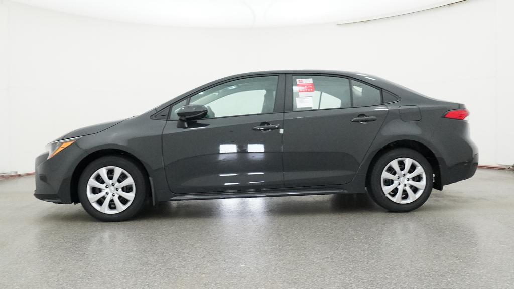 2026 Toyota Corolla LE photo 2