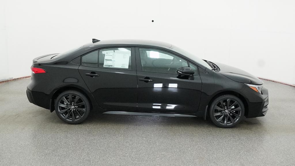 2026 Toyota Corolla SE photo 3