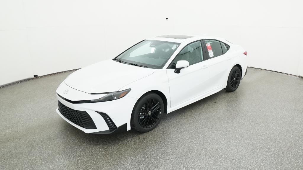 2026 Toyota Camry SE's photo