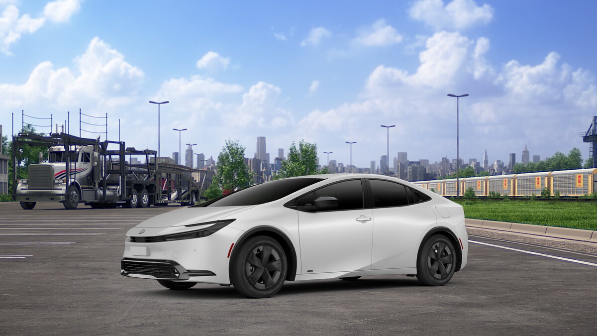 2026 Toyota Prius LE photo 2