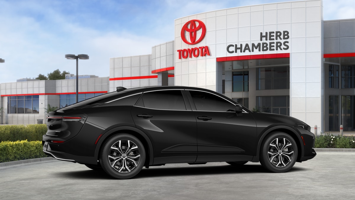 2026 Toyota Crown Limited - Photo 31