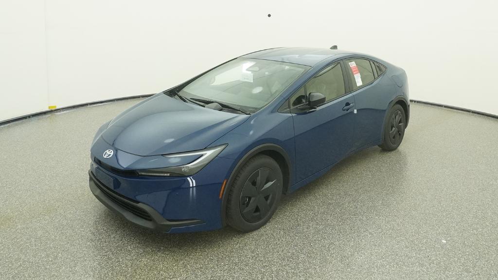 2026 Toyota Prius LE's photo