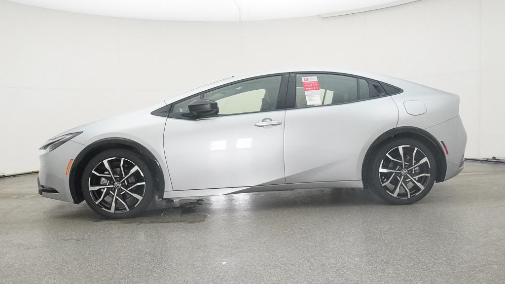 2026 Toyota Prius Plug-in Hybrid XSE - Photo 60