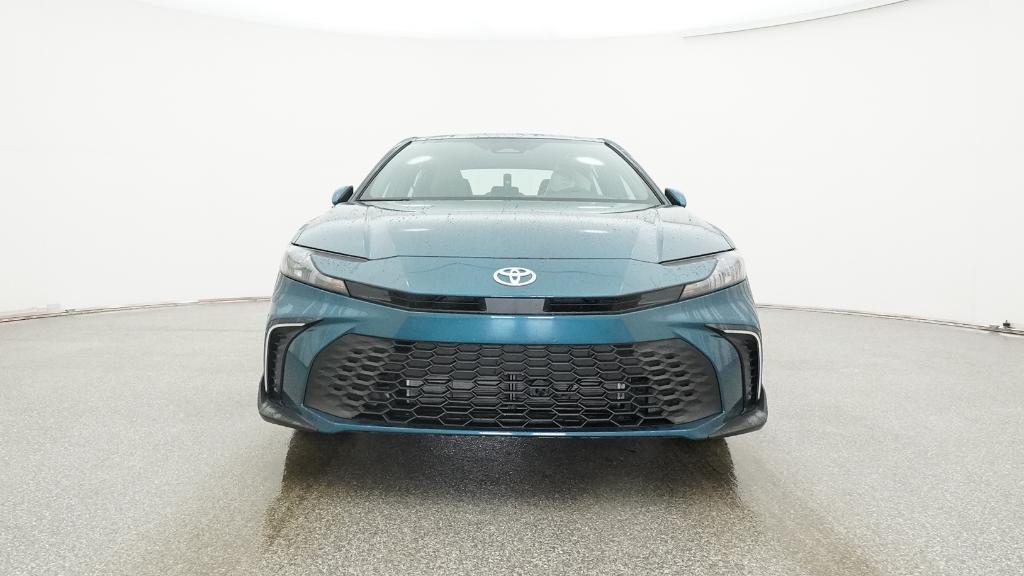 2026 Toyota Camry SE photo 2