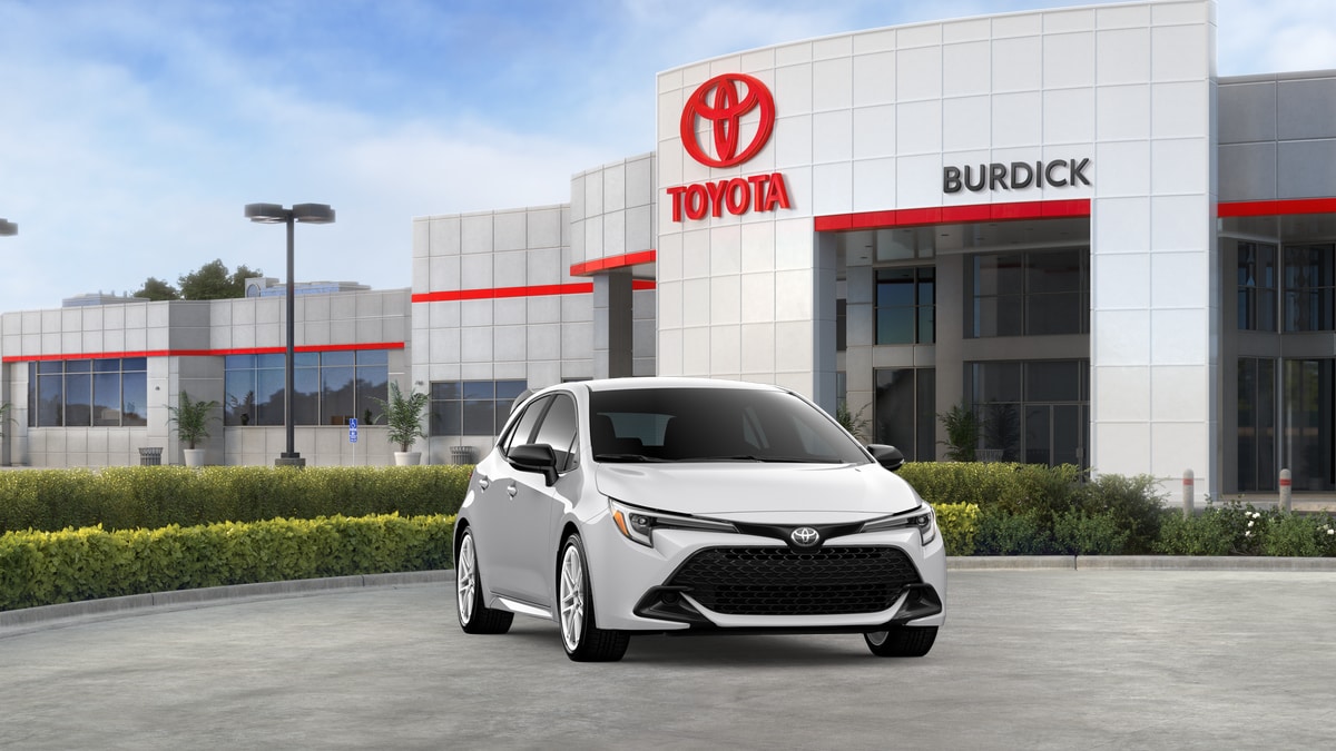 2026 Toyota Corolla Hatchback FX - Photo 17