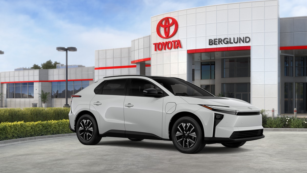 2026 Toyota bZ XLE - Photo 14