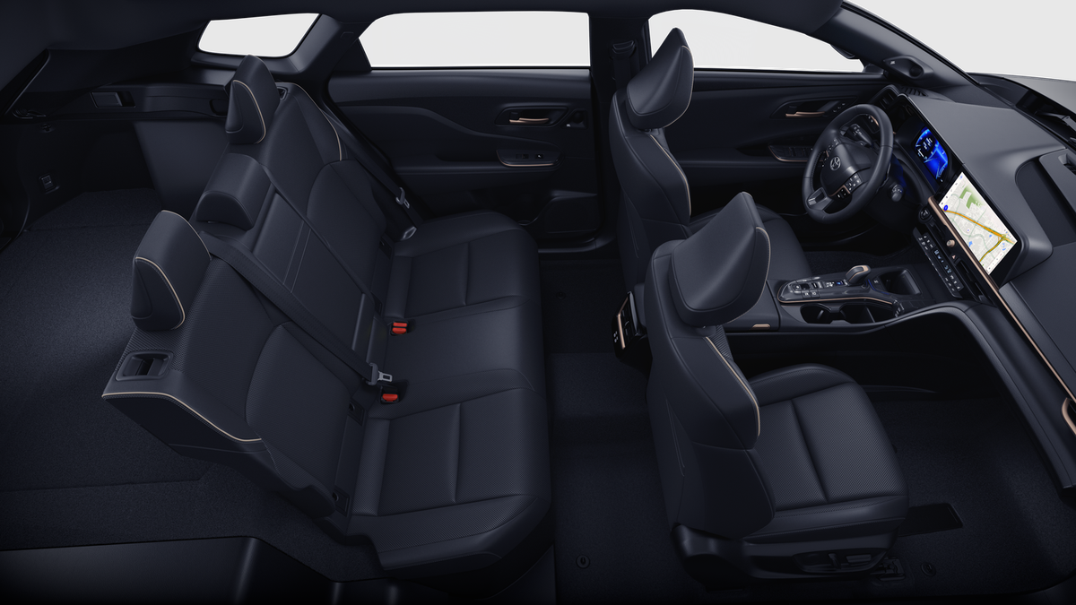 2026 Toyota Crown Signia Limited - Photo 22