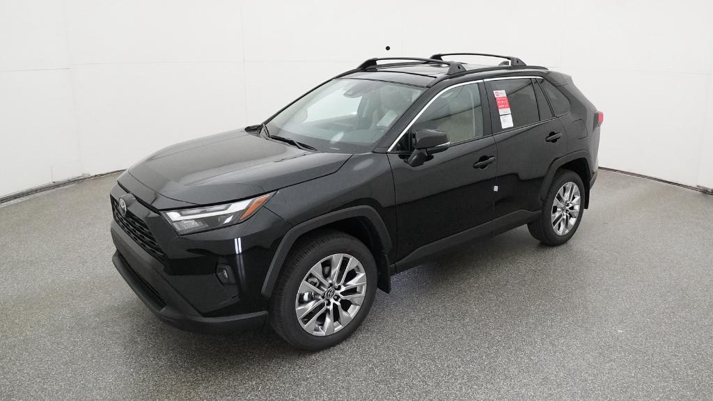 2025 Toyota RAV4 XLE Premium's photo