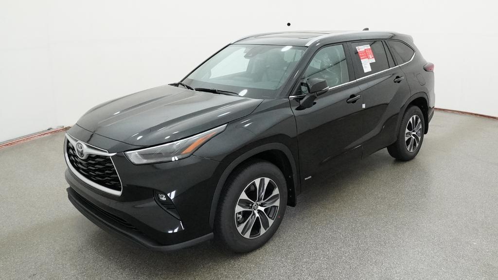 2026 Toyota Highlander Hybrid SUV 