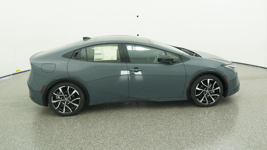 2026 Toyota Prius Plug-in Hybrid XSE Premium - Photo 28