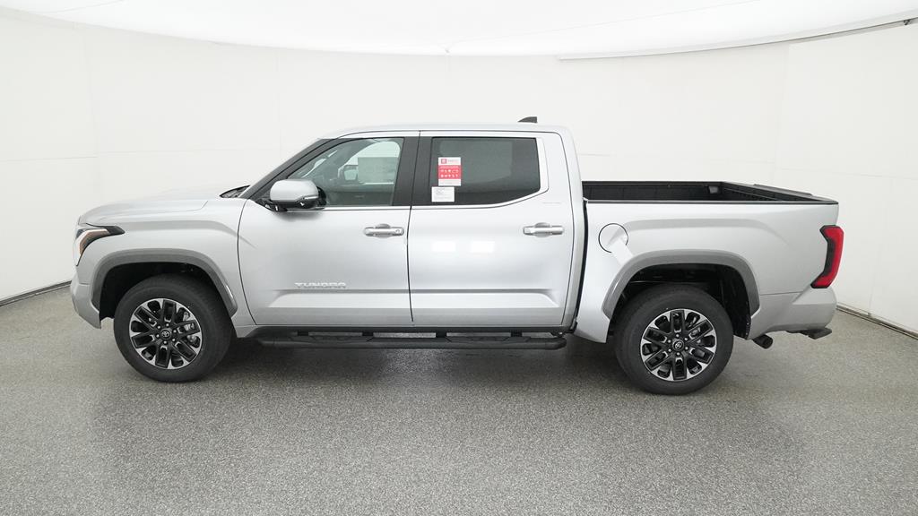 2025 Toyota Tundra Limited - Photo 26