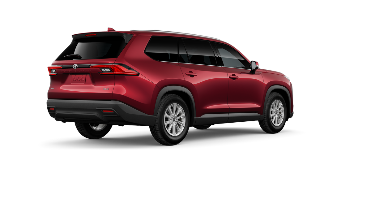 2026 Toyota Grand Highlander XLE photo 9