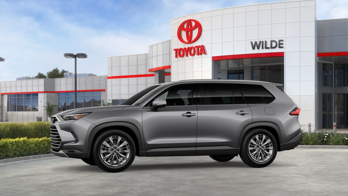 2026 Toyota Grand Highlander Platinum photo 4